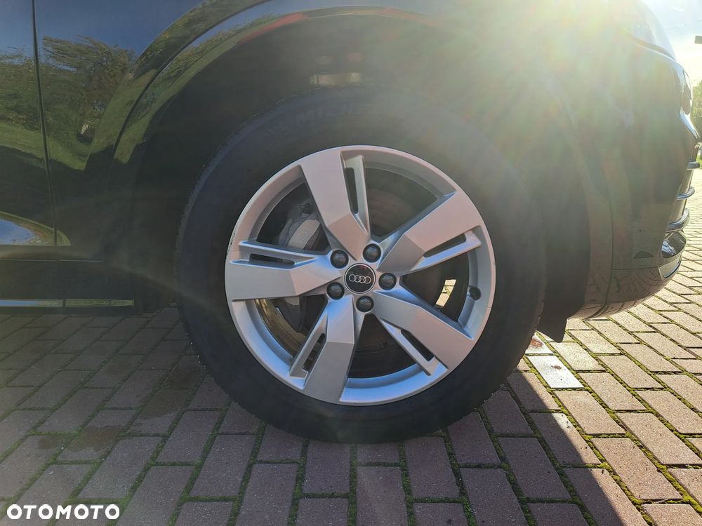Audi Q5 50 TFSI e Quattro S tronic - 17