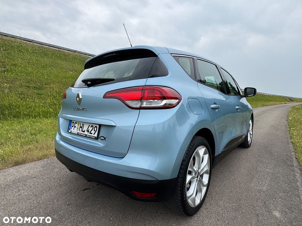 Renault Scenic TCe 140 GPF BOSE EDITION - 18