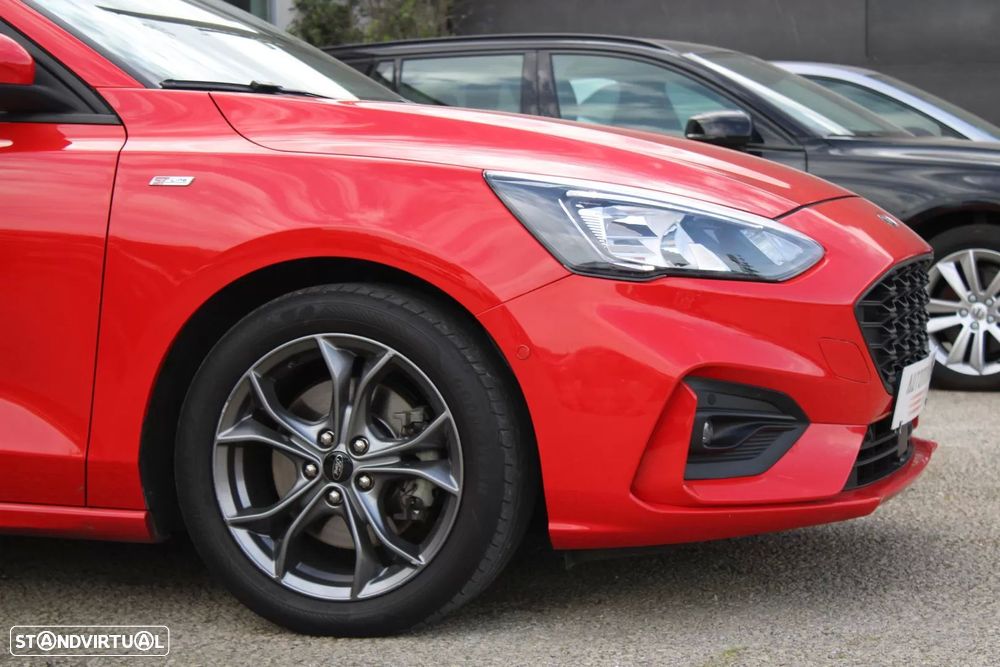 Ford Focus SW 1.5 TDCi EcoBlue ST-Line - 10