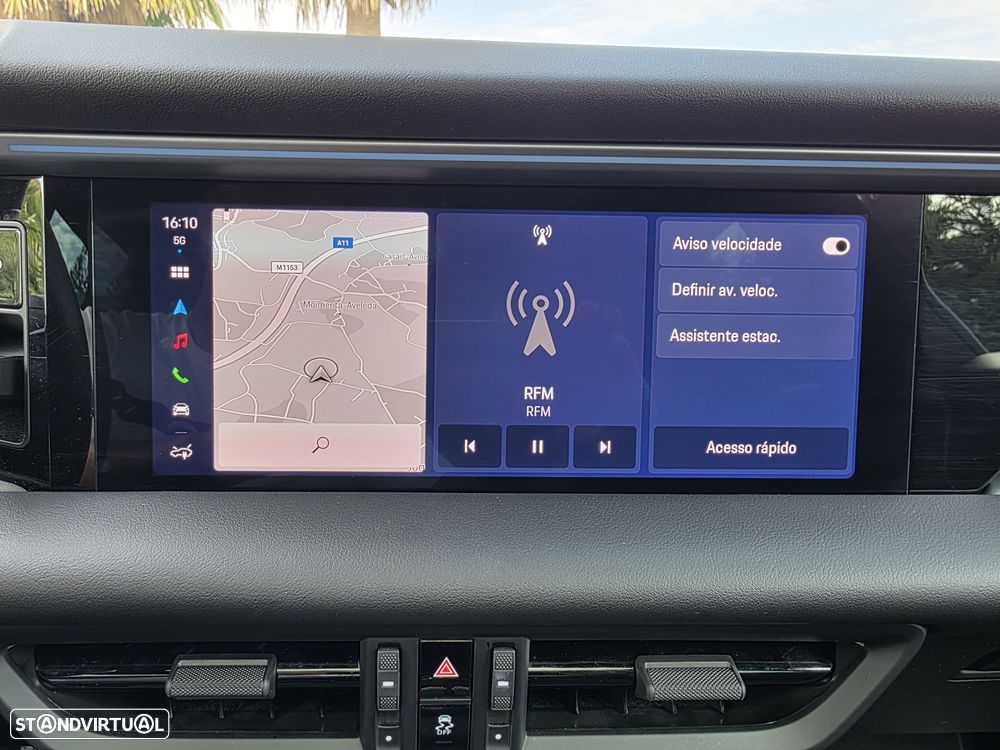 Porsche Macan Electric 4 - 28
