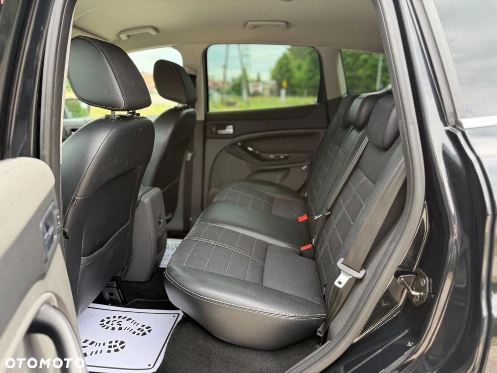 Ford Kuga 2.0 TDCi 4x4 Titanium - 15
