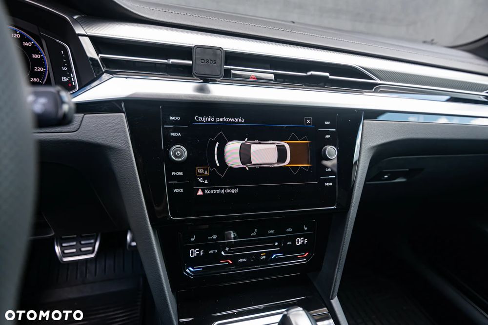 Volkswagen Arteon 2.0 TDI R-Line DSG - 23