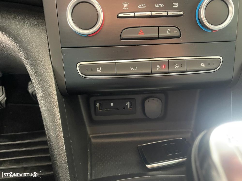 Renault Mégane ENERGY TCe 130 BOSE EDITION - 18