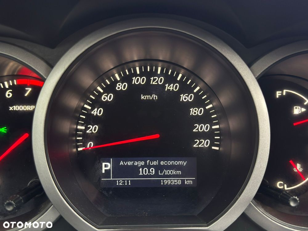 Suzuki Grand Vitara 2.4 Premium EU5 - 14