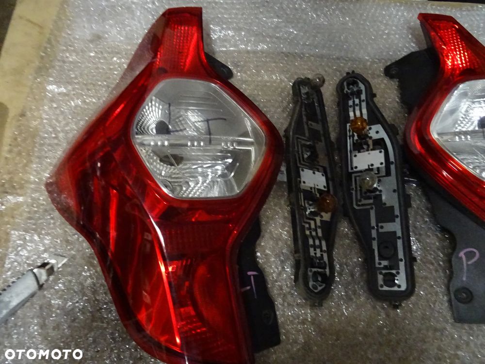 DACIA LODGY LAMPA TYL TYLNA LEWA PRAWA WKLAD DO LAMP ZAROWEK CZESCI ROZNE - 2