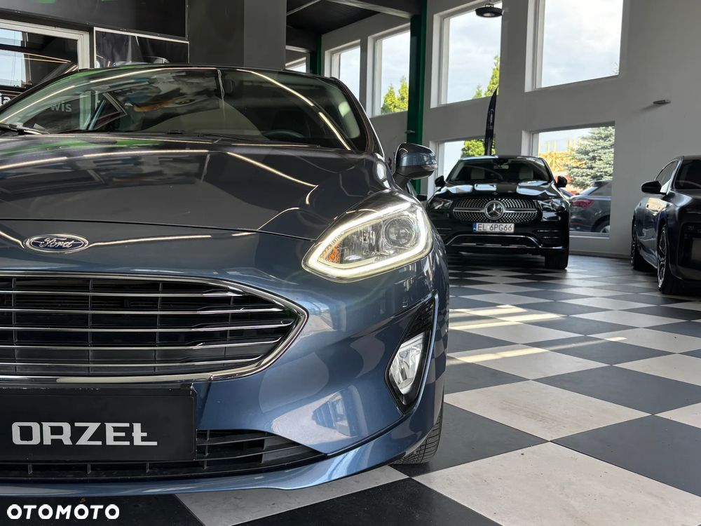 Ford Fiesta 1.0 EcoBoost S&S TITANIUM - 29