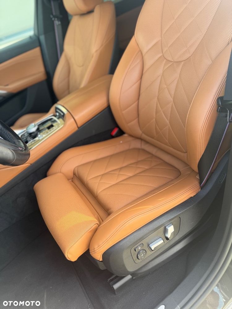 BMW X6 - 28