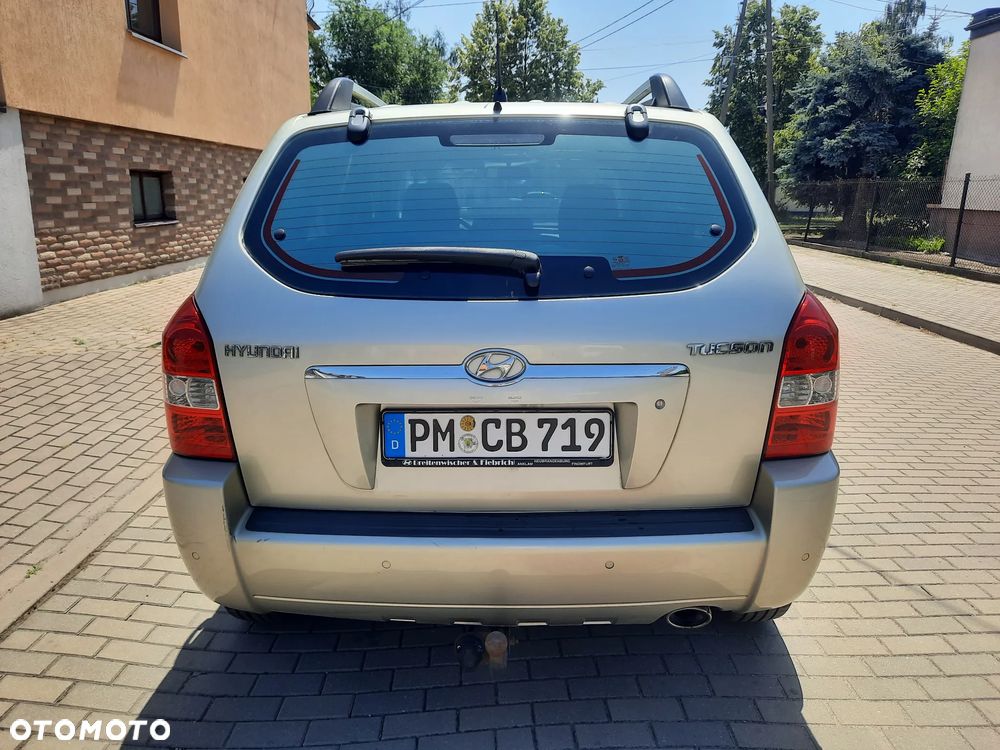 Hyundai Tucson 2.0 2WD GLS Style - 7