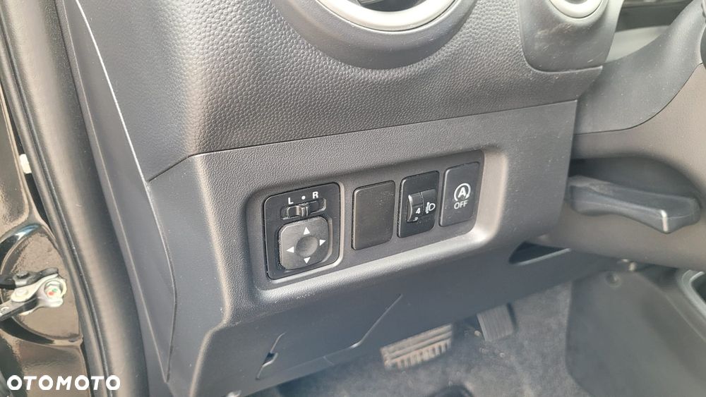 Mitsubishi Space Star 1.2 Intense CVT - 30