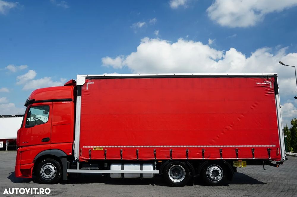 Mercedes-Benz ACTROS 2545 / SEMIREMORCĂ CU PRELATĂ (CURTAINSIDER) - 7,4 M / CAMION RIGID / MEGA / PRELATĂ RANFORSATĂ / - 10