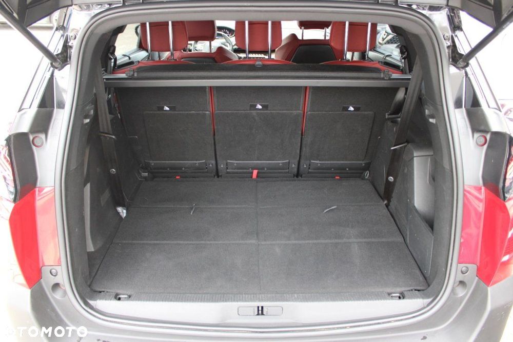 Peugeot 5008 - 13