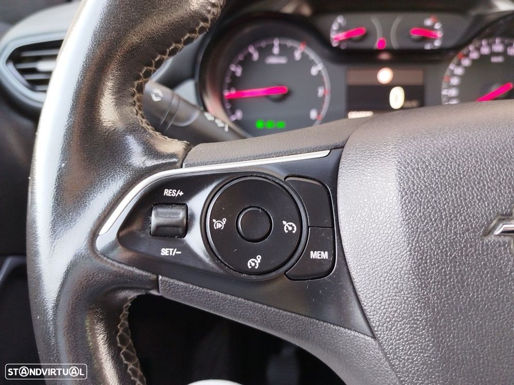 Opel Crossland 1.2 T Business Edition - 26