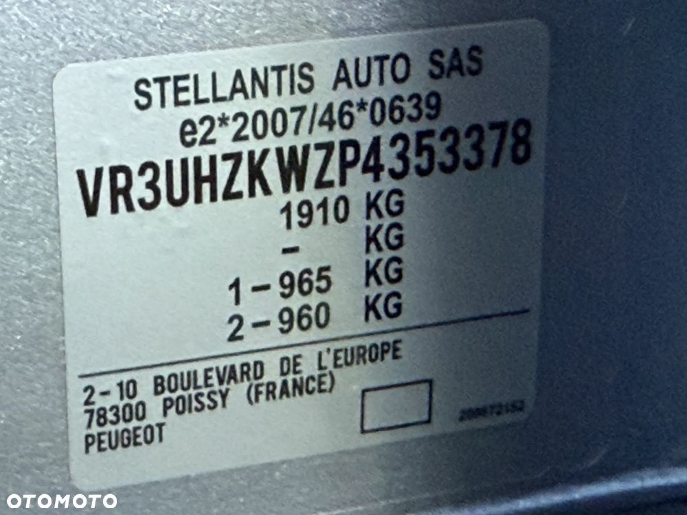Peugeot 208 Elektromotor 136 Allure Pack - 38