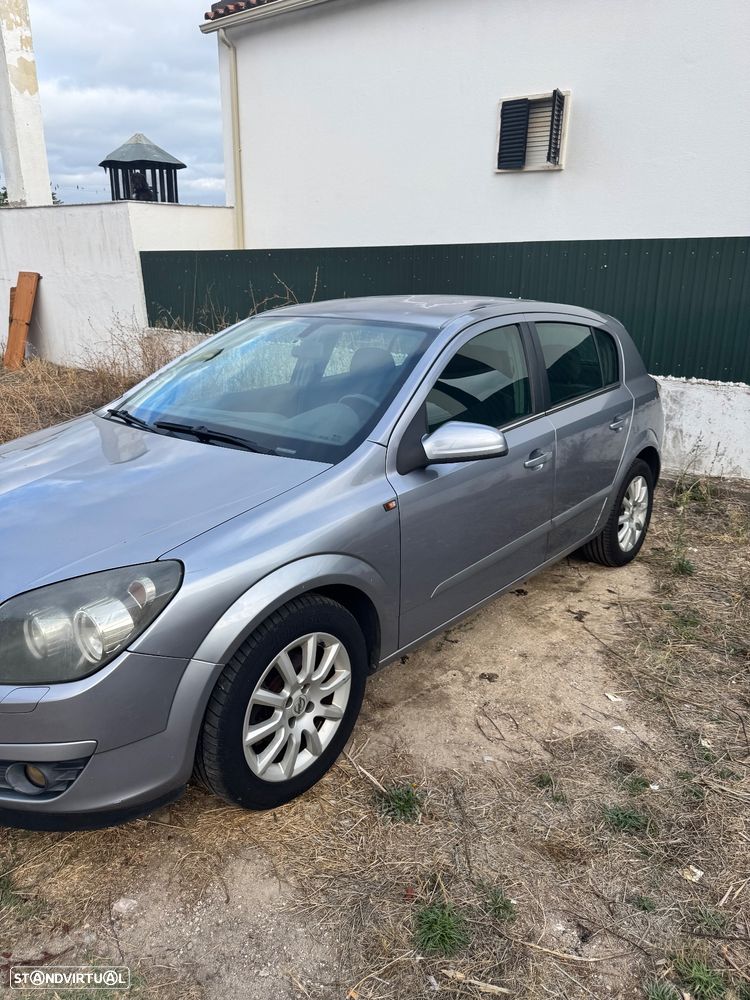 Opel Astra - 4