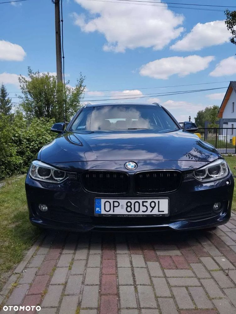 BMW Seria 3 318d - 1