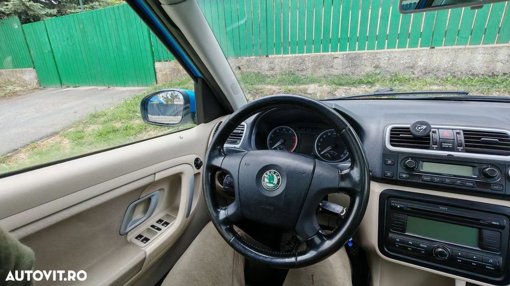 Skoda Roomster 1.6 Style - 5