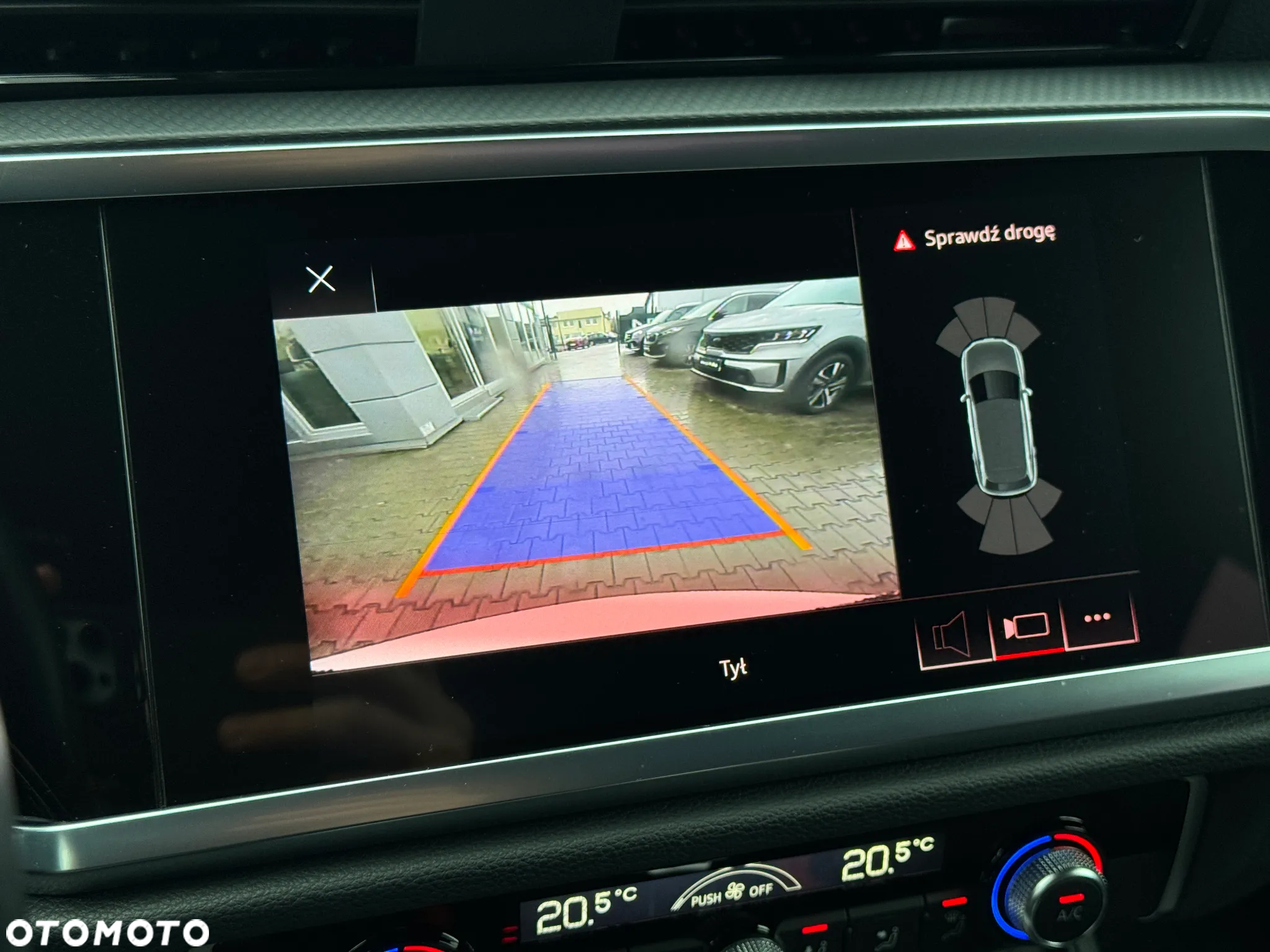 Audi Q3 40 TFSI Quattro S tronic - 29