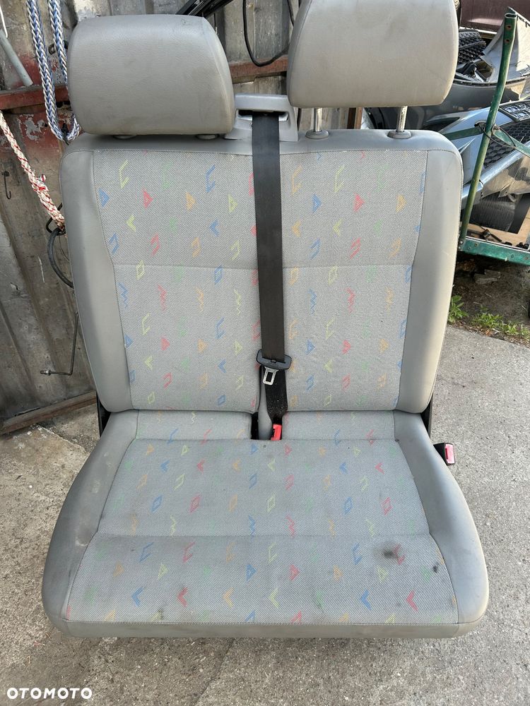 Fotel dwójka  przód VW T5 transporter ŁADNY !!! - 1