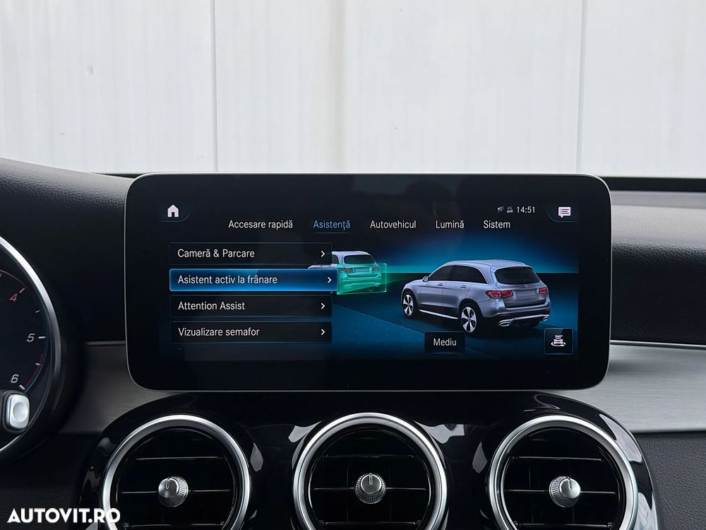 Mercedes-Benz GLC 220 d 4MATIC 9G-TRONIC AMG Line Plus - 29