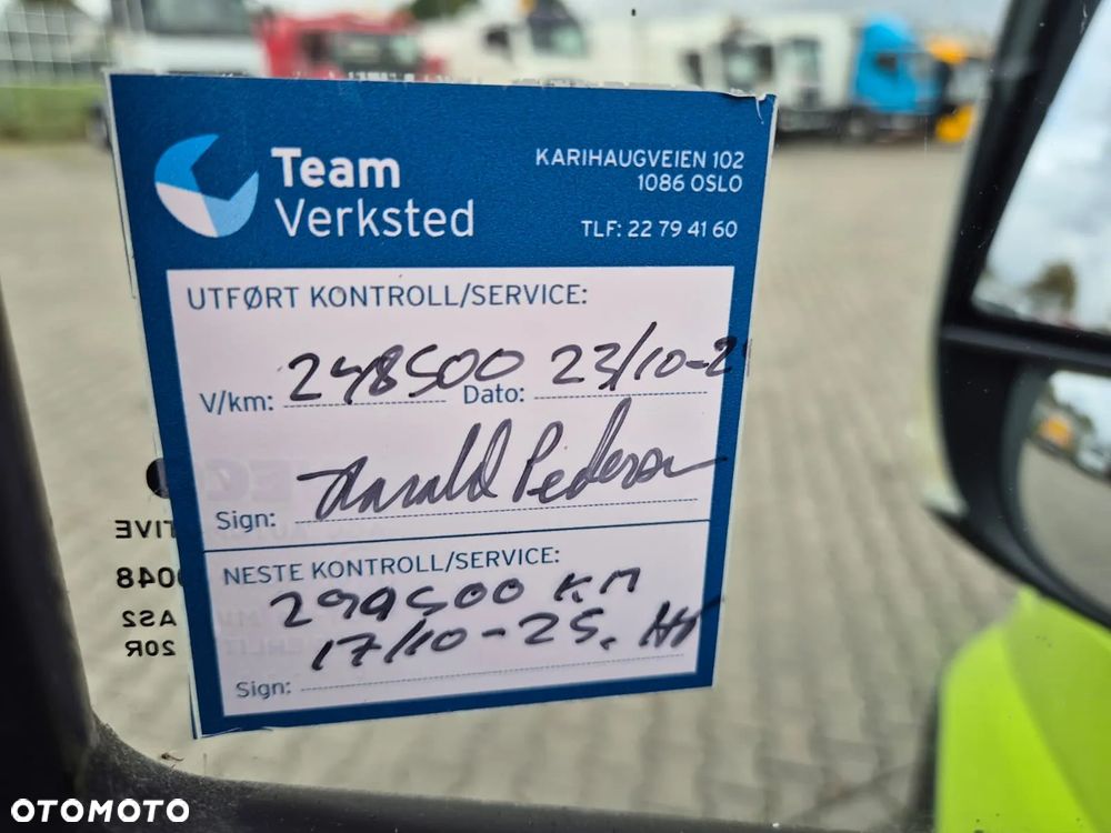 Iveco Daily 35S120 Hi-Matic / MIKROBUS / AUTOBUS / 10 MIEJSC / OD PIERWSZEGO WŁ. / STAN DOBRY / WEBASTO / KLIMATYZACJA - 16