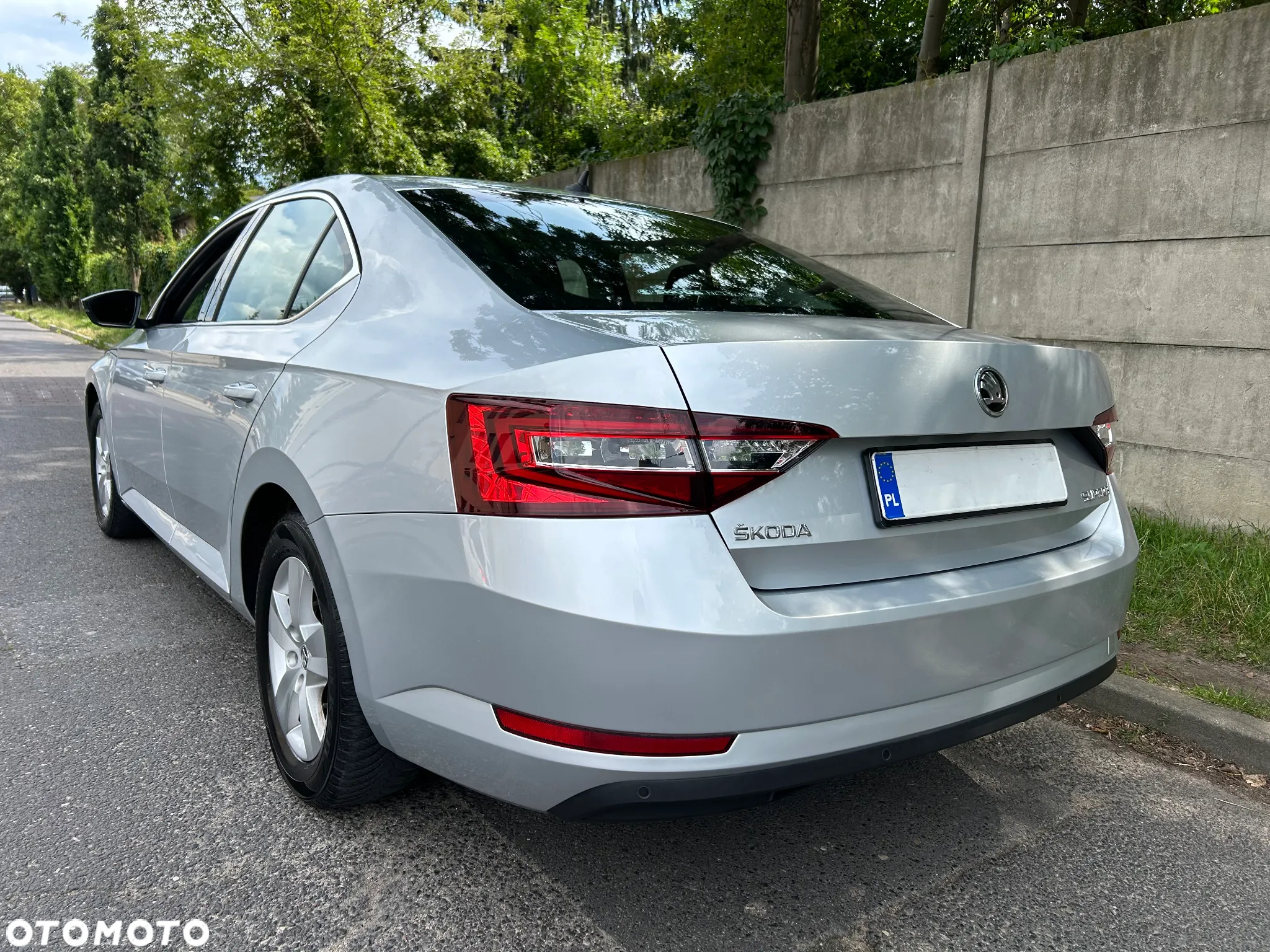 Skoda Superb 1.8 TSI Ambition DSG - 10