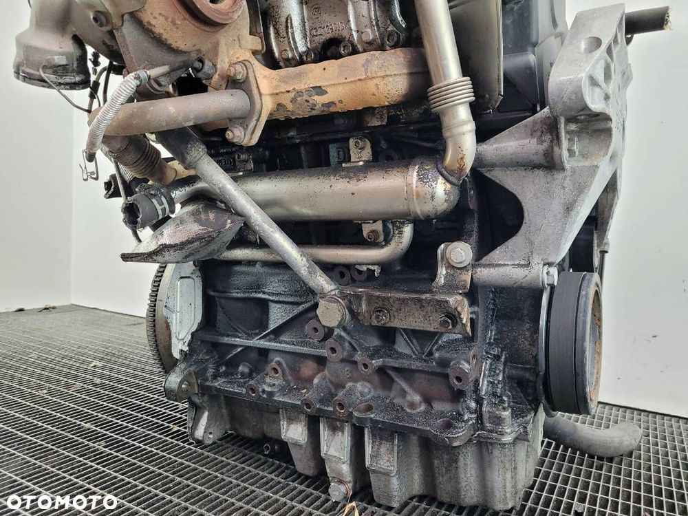 SILNIK KOMPLETNY BLS 1.9 TDI 105 VW GOLF V - 4