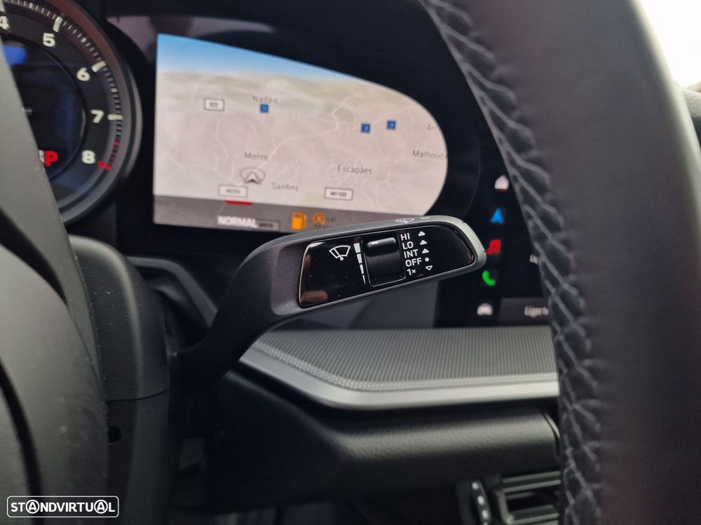 Porsche 911 Série F - 23