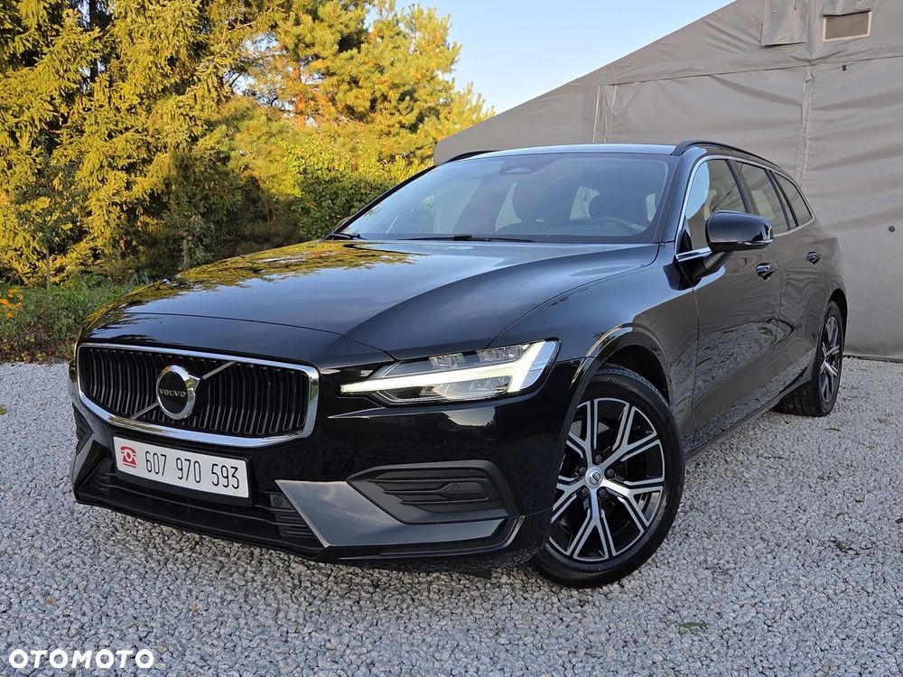 Volvo V60 B3 B DKG Momentum Pro - 27
