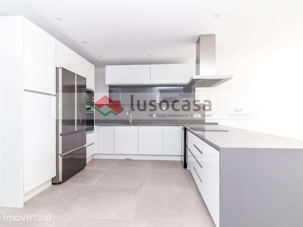1Excelente apartamento T3, 1º direito. - Grande imagem: 2/5