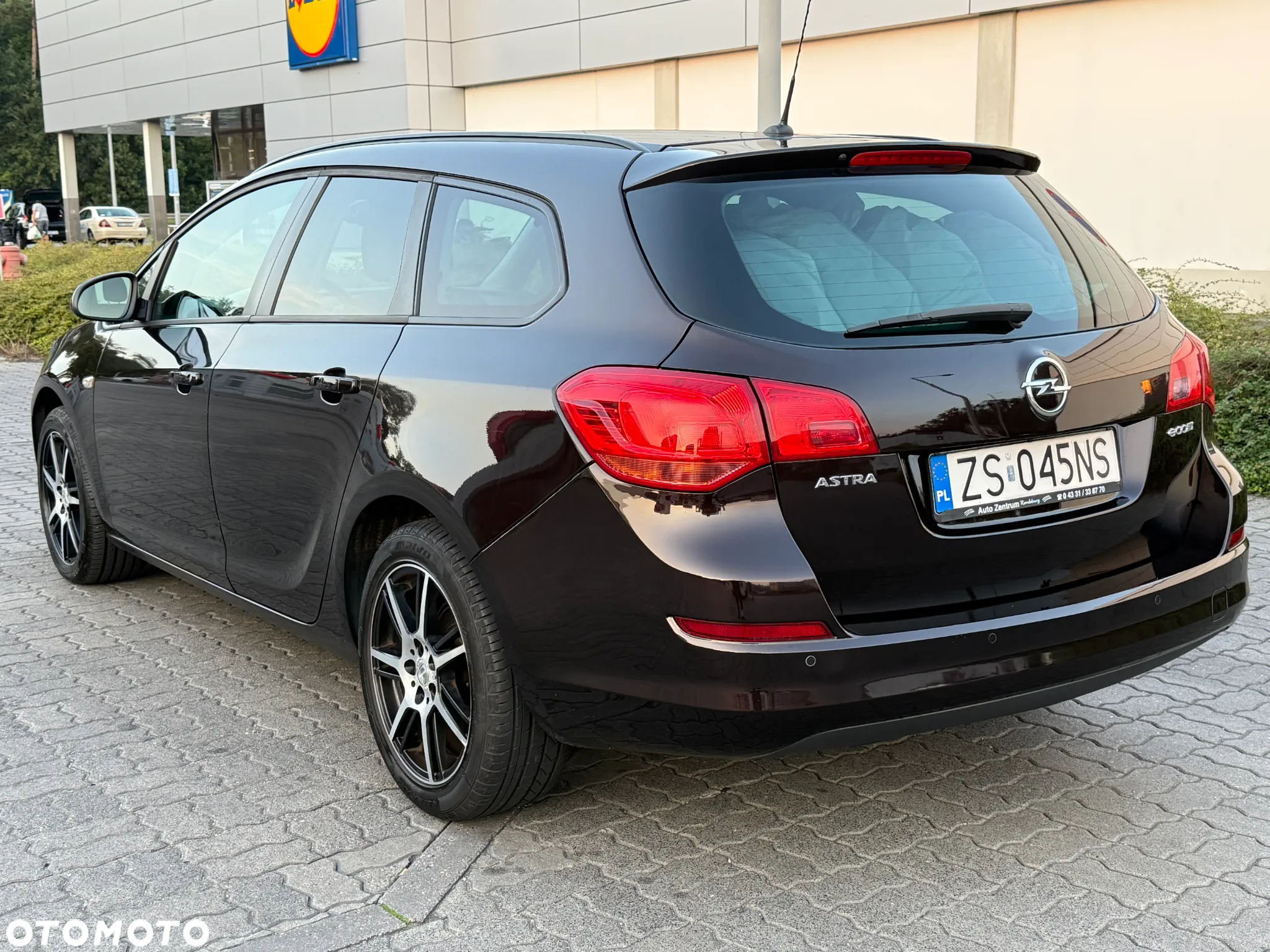 Opel Astra - 2