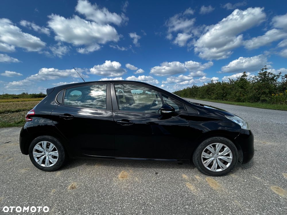 Peugeot 208 1.6 e-HDi Active STT - 13