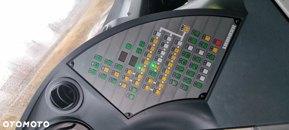 Liebherr LTM 1300 6-2 - 6