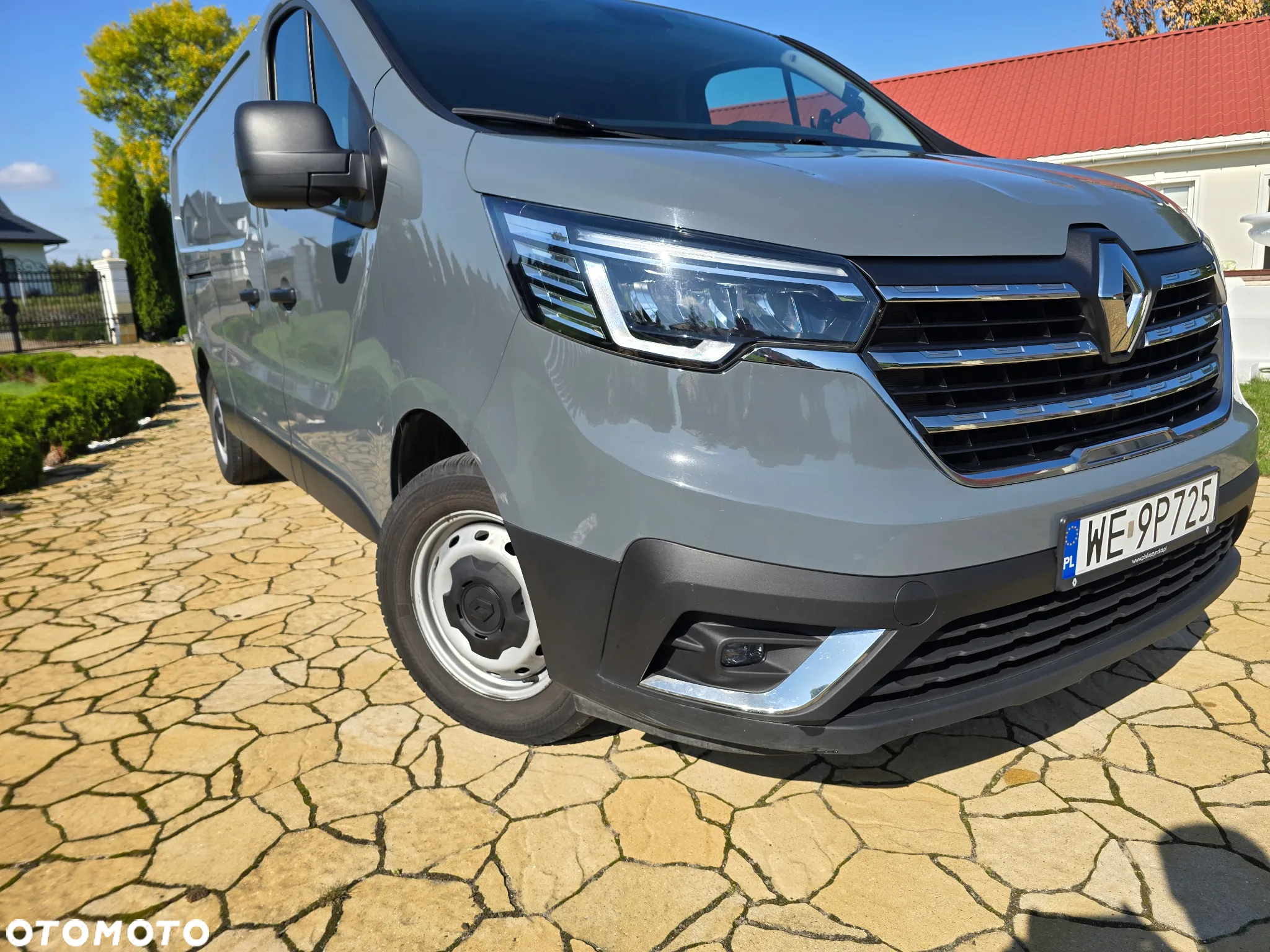 Renault TRAFIC - 6