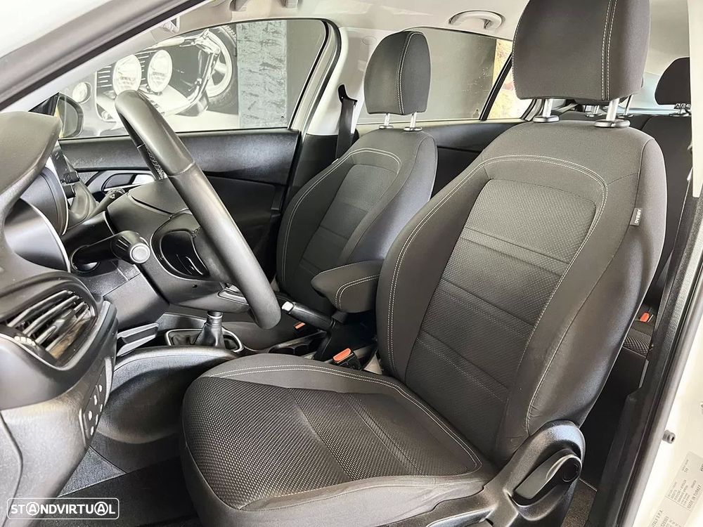 Fiat Tipo Station Wagon 1.3 M-Jet Lounge - 7