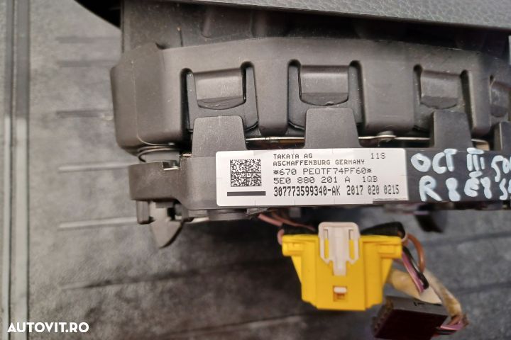 Airbag volan / sofer 5E0880201A PIESA NOUA 5E0880201A Skoda Octavia 3 - 5