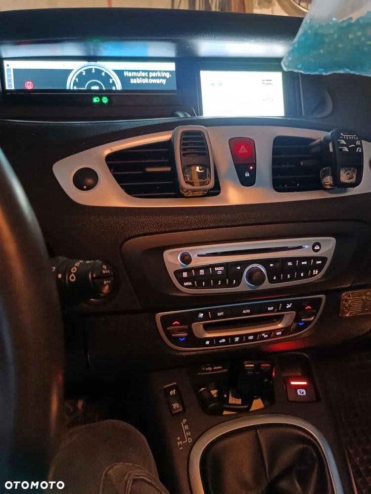 Renault Scenic - 9