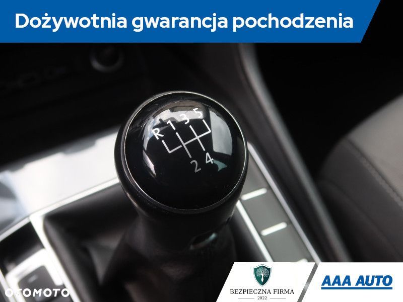 Volkswagen Golf Sportsvan - 21