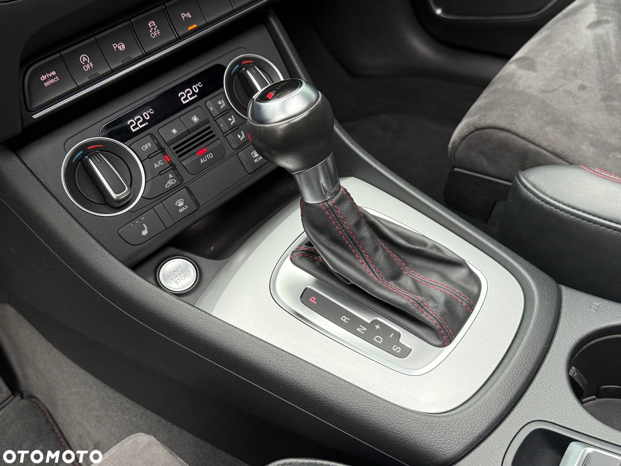 Audi Q3 2.0 TDI Quattro Sport S tronic - 23