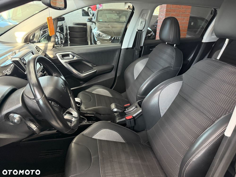 Peugeot 2008 1.6 BlueHDi Allure - 19