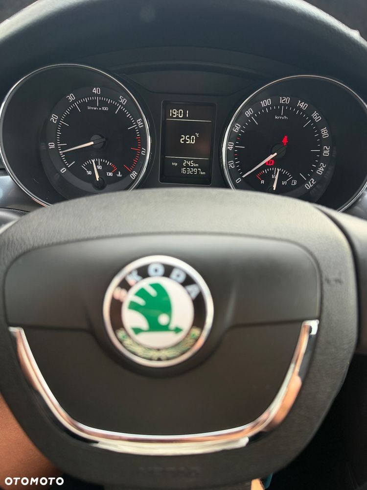 Skoda Superb 1.4 TSI Family - 34