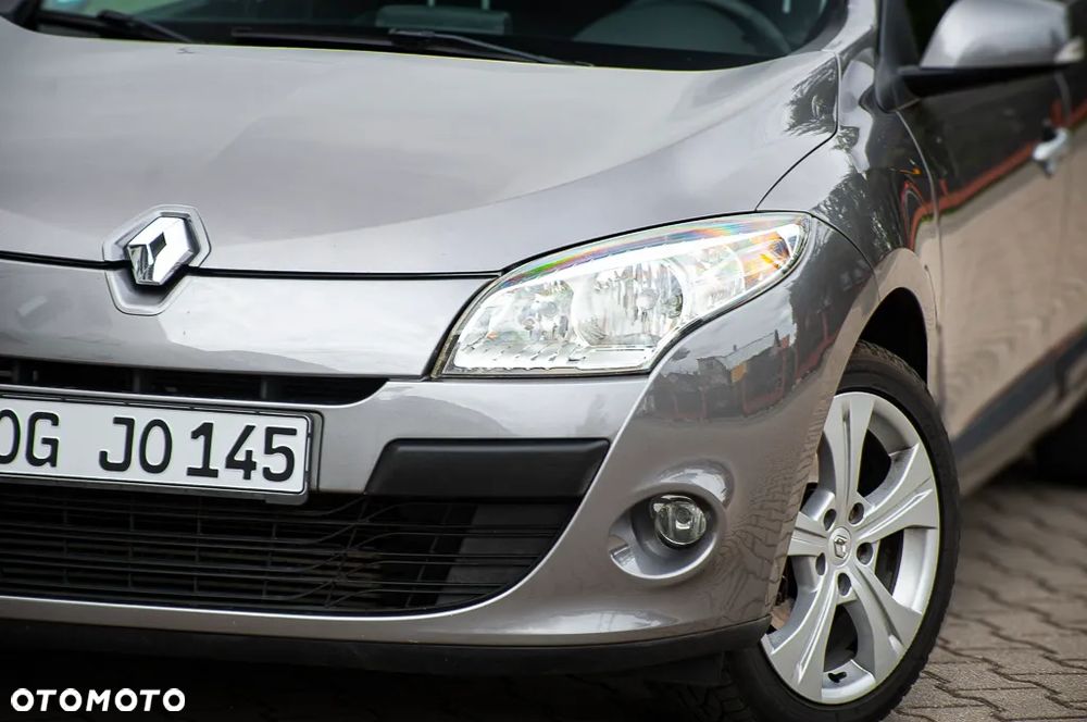 Renault Megane TCe 180 Dynamique - 15