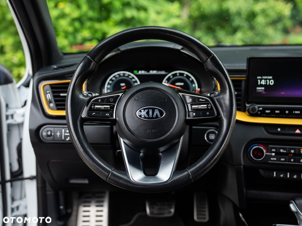 Kia XCeed 1.5 T-GDI Business Line DCT - 33