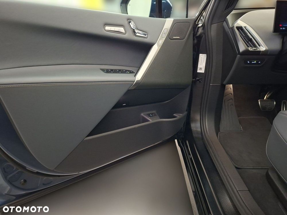 BMW iX xDrive60 111.5kWh - 18