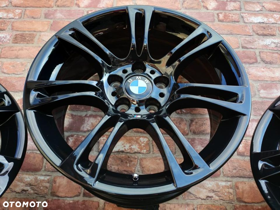 czarne felgi BMW 5x120 18 M pakiet F10 8j ET30 9 ET44 Styling 350 F10 F12 F06 5 GT E90 F01 E46 E60 260 270 - 30