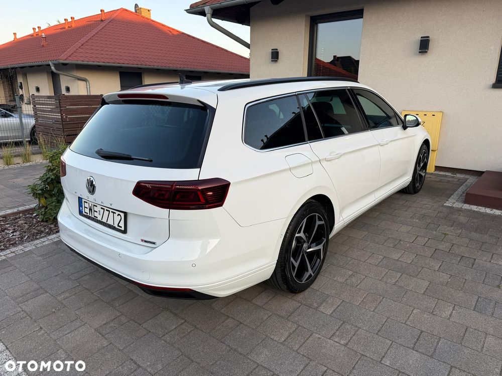 Volkswagen Passat 2.0 TDI SCR DSG 4Motion Business - 2