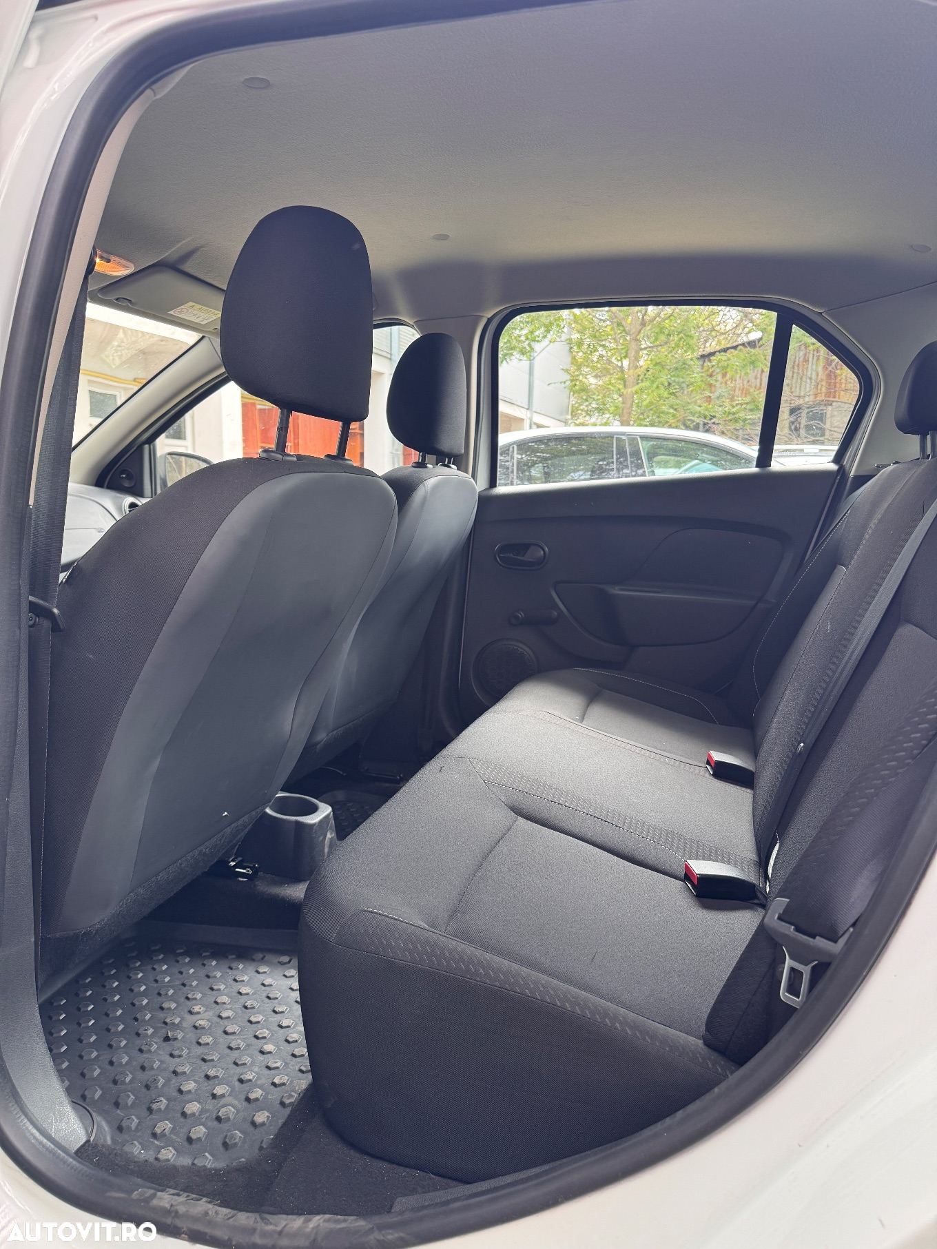 Dacia Logan - 11