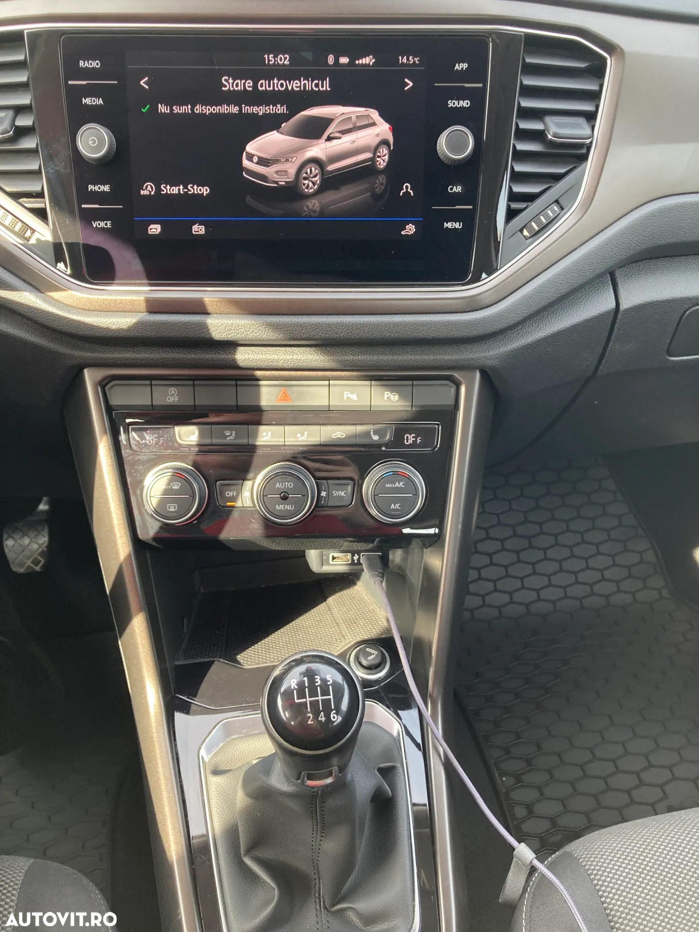 Volkswagen T-ROC 1.0 TSI Design - 9