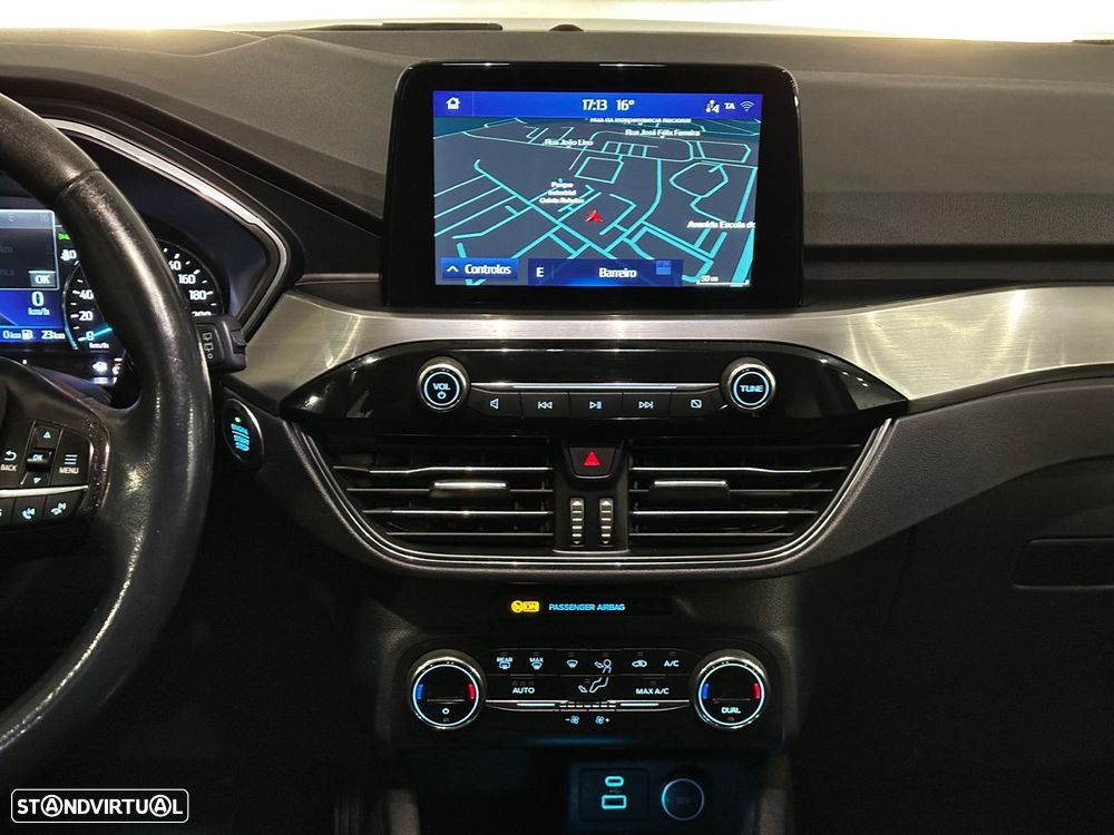 Ford Kuga 2.5 PHEV Titanium - 19