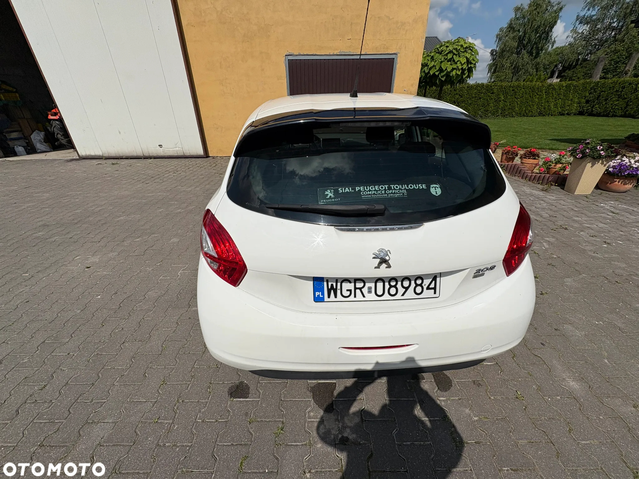 Peugeot 208 1.6 e-HDi Allure STT - 4