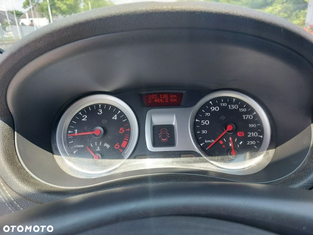 Renault Clio - 26